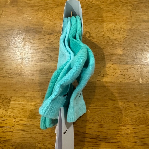 Nike Everyday Plus 2 Pair Ankle Socks Green Lime DH6304 906 Small New With Tags - Picture 3 of 5